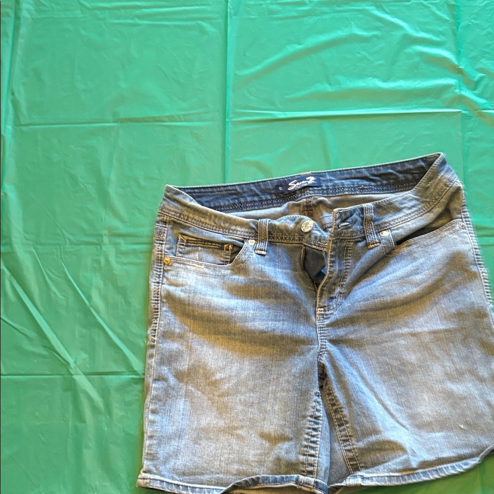 Seven7 Light Blue Jean Shorts Size 12